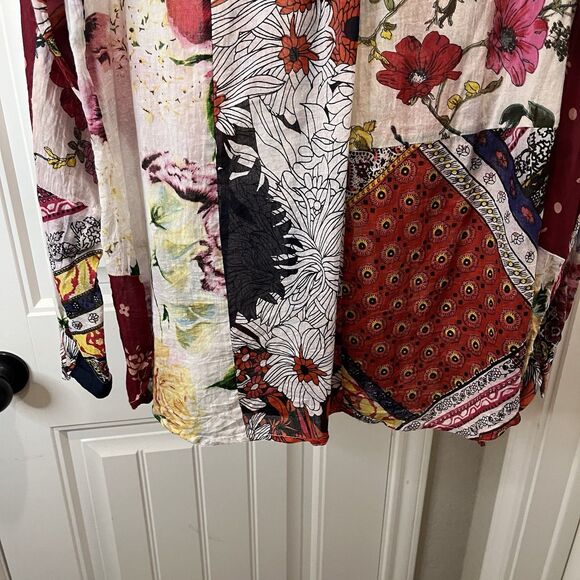 Magazine Floral Sheer Boho Red Blue V Neck Blouse Top Size M Roll Tab Sleeve - Picture 9 of 13